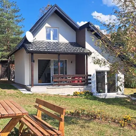 Kuca Carolija Feriehus Zlatibor