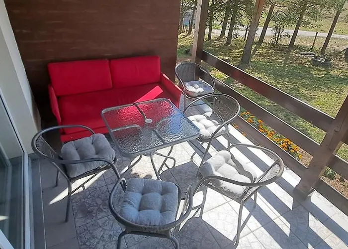 Kuca Carolija 兹拉蒂博尔