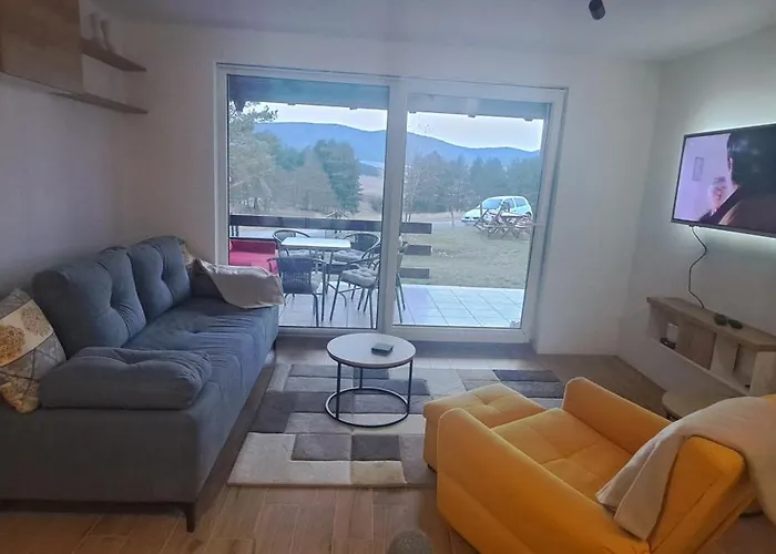 Kuca Carolija 度假居 兹拉蒂博尔